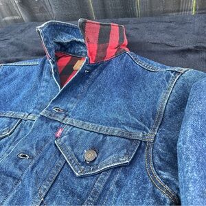 Levi’s Vintage Flannel-lined Denim Trucker Jean Jacket 70411 USA
